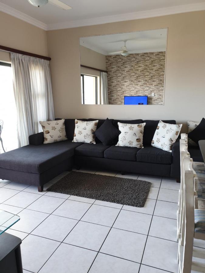 Topanga Holiday Home Uvongo Beach Exteriér fotografie
