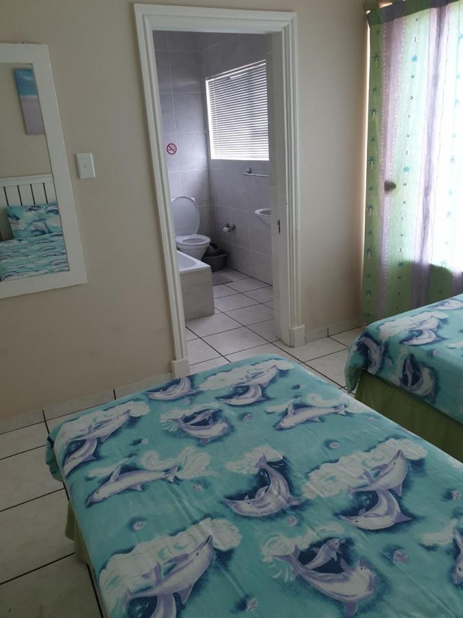 Topanga Holiday Home Uvongo Beach Exteriér fotografie